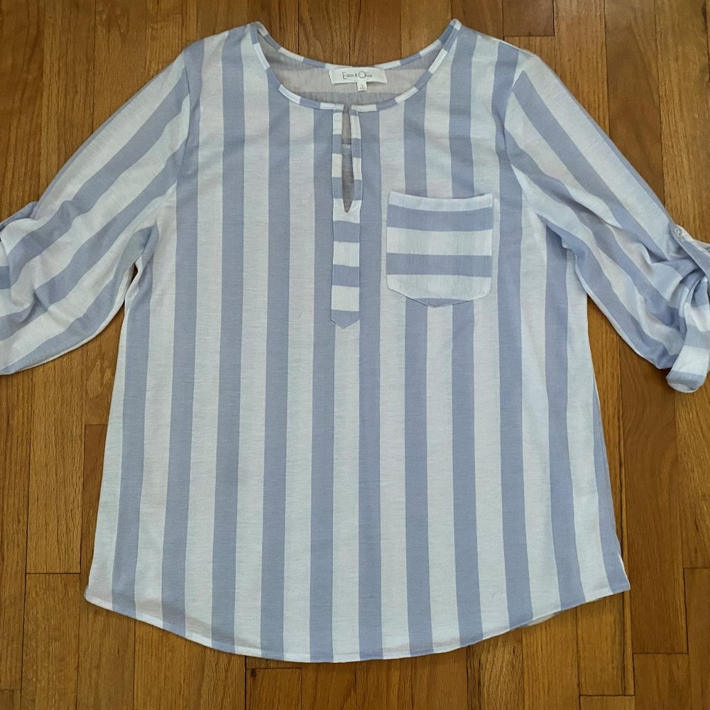Eden & Olivia Blue & White Striped Top Size L